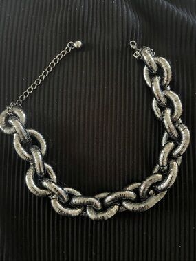 Vintage Cara NY Pewter Color Choker Necklace Like New High Quality
